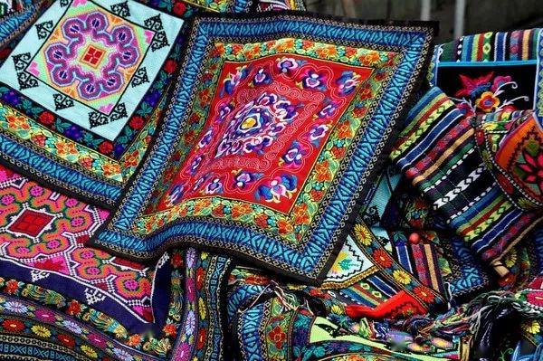 中國手工刺繡，永不過時(shí)的美